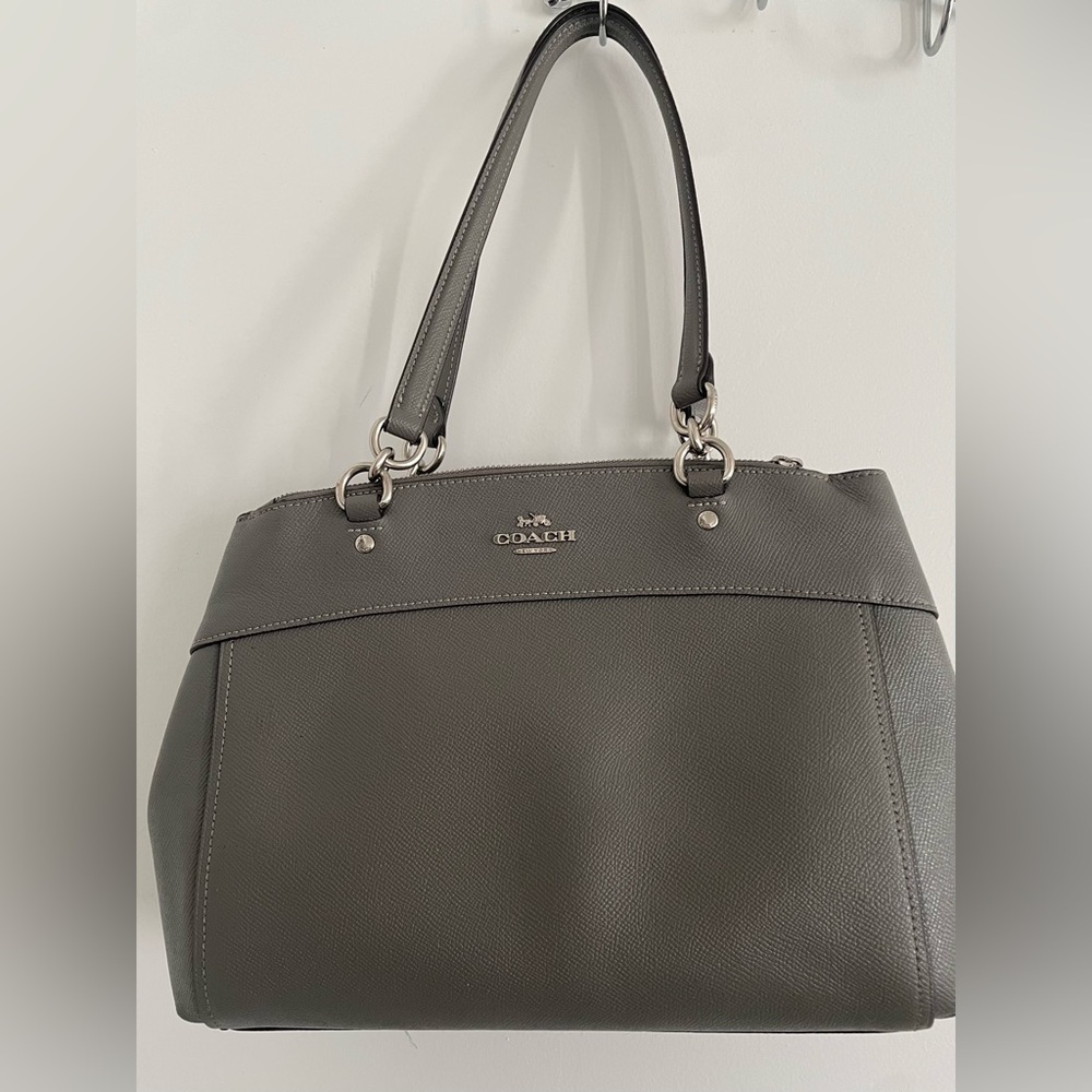 Coach Gray Small Shoulder Bag Modern Chic Business Casual Corpcore